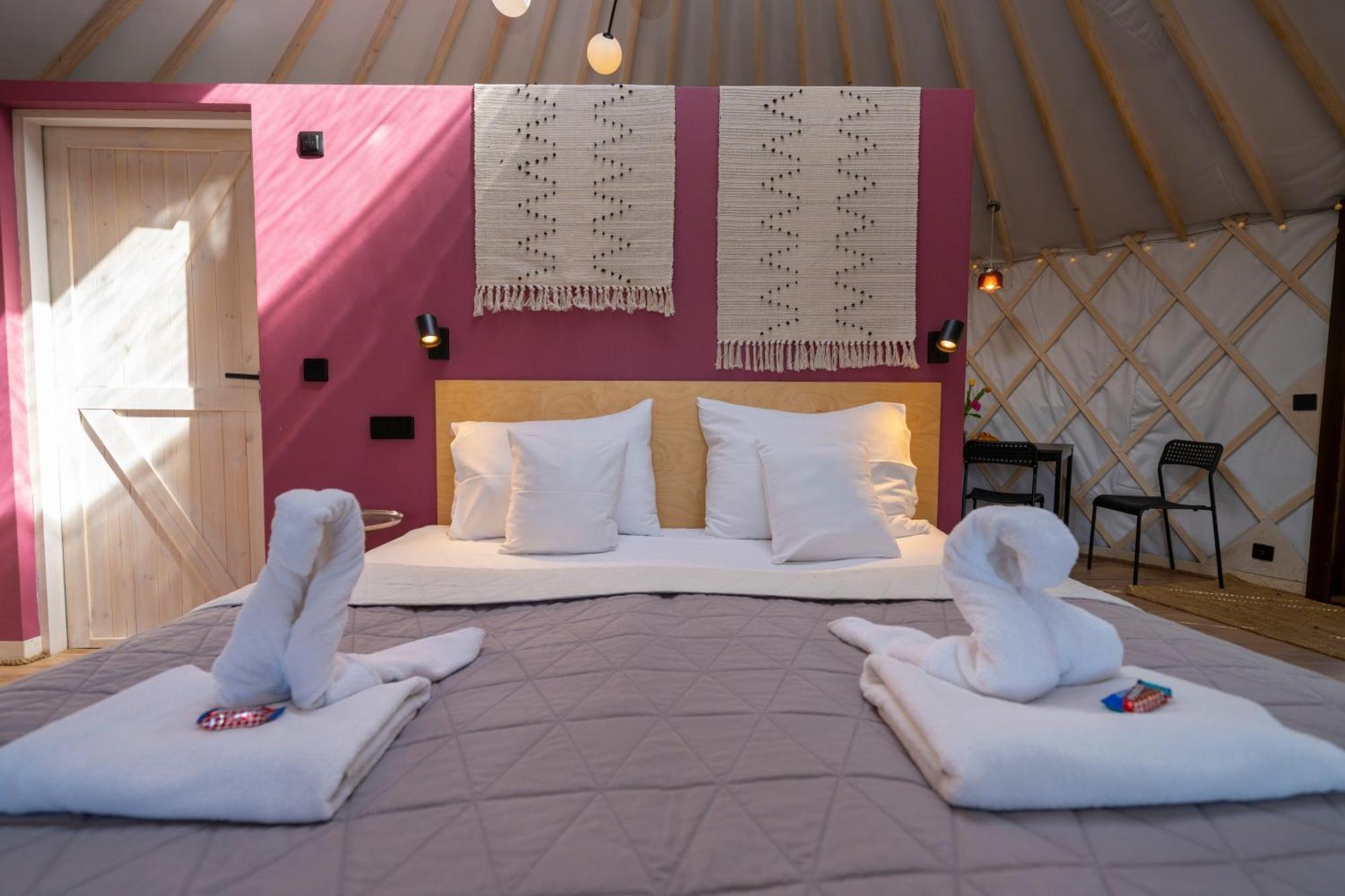 Bed and Breakfast Dom W Domu - Izera Glamping Gajowka  Exterior foto