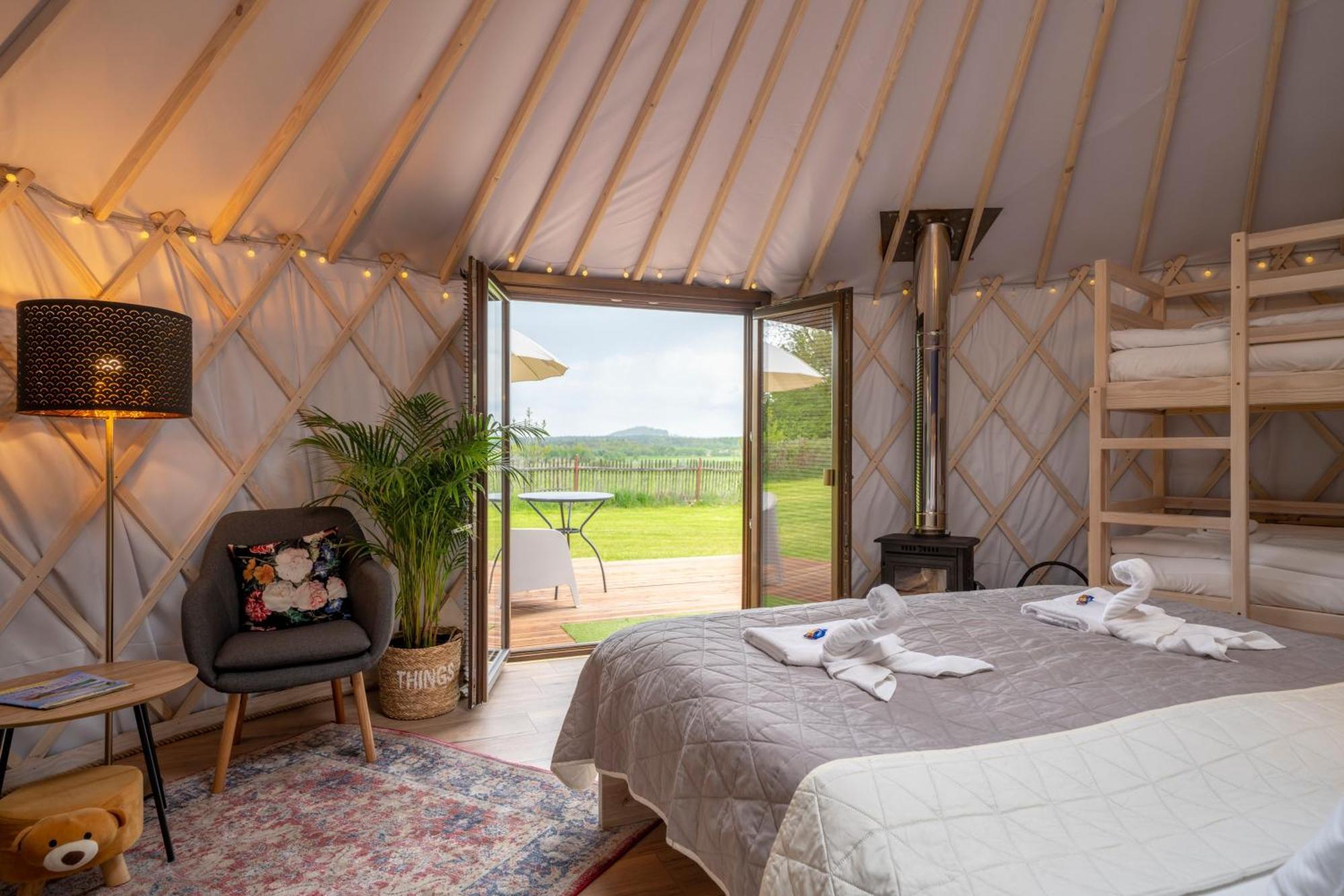 Bed and Breakfast Dom W Domu - Izera Glamping Gajowka  Habitación foto