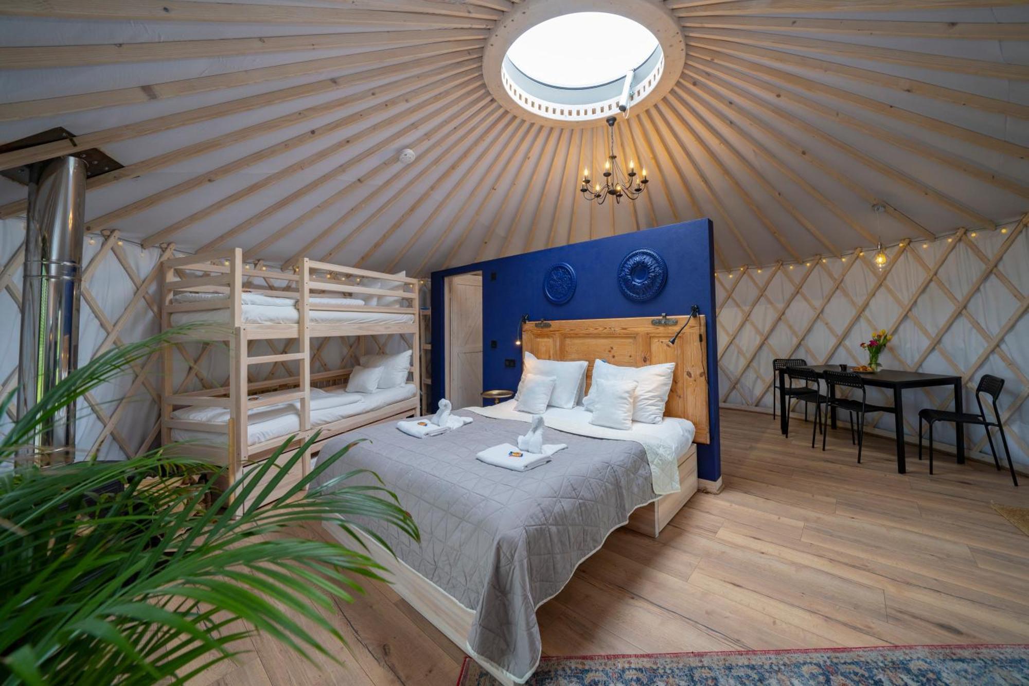 Bed and Breakfast Dom W Domu - Izera Glamping Gajowka  Habitación foto