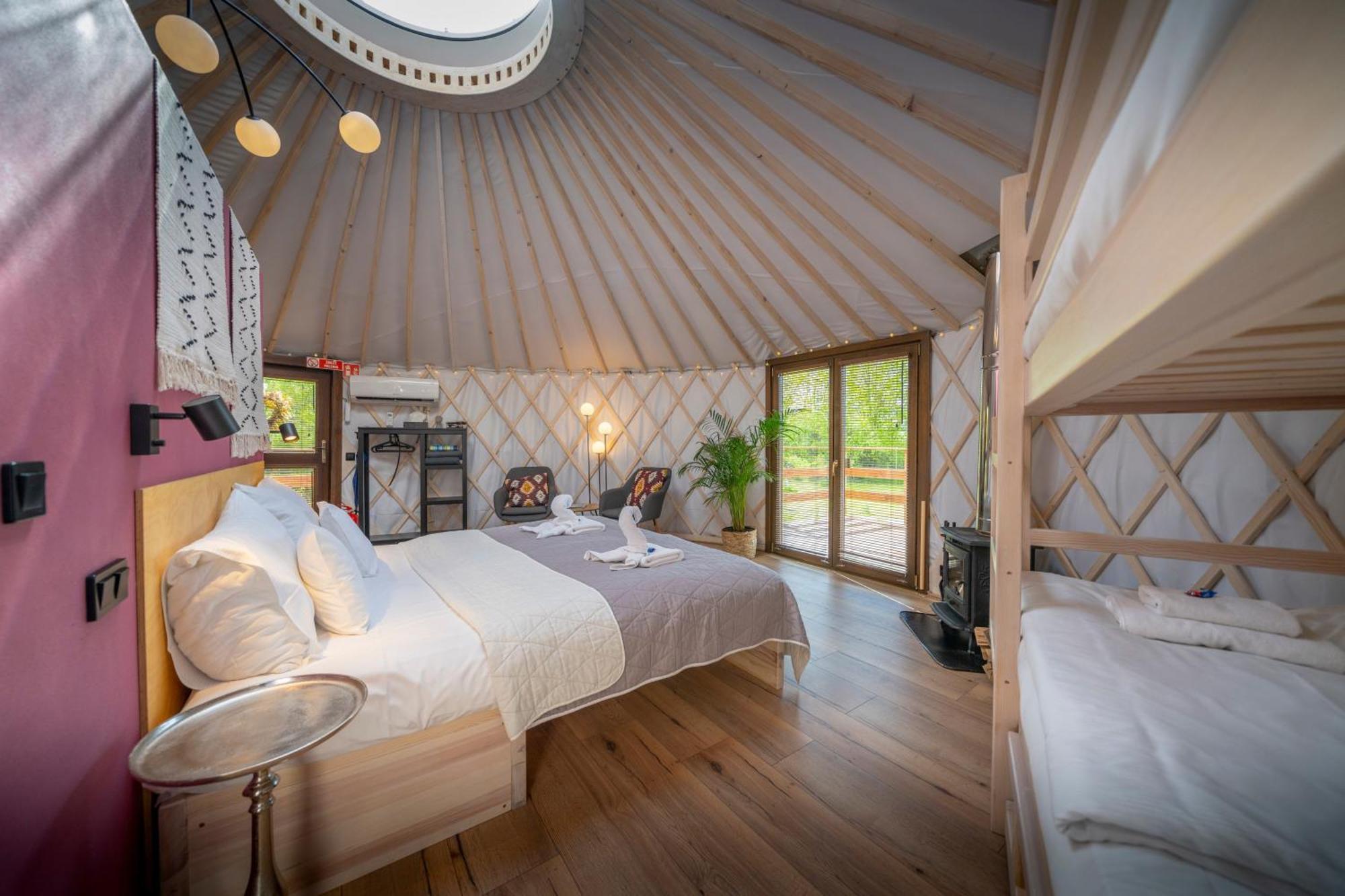 Bed and Breakfast Dom W Domu - Izera Glamping Gajowka  Habitación foto