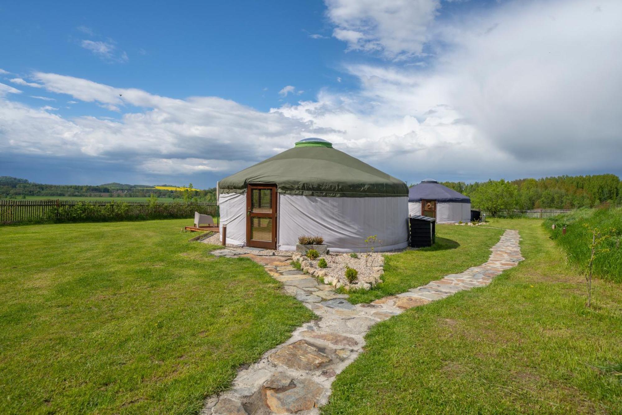 Bed and Breakfast Dom W Domu - Izera Glamping Gajowka  Habitación foto